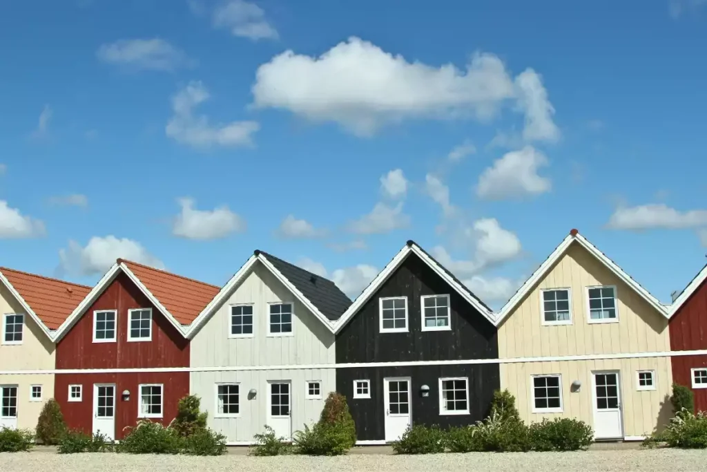 Achter une maison en bois scandinaves